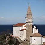 Apartments Mora Cantada