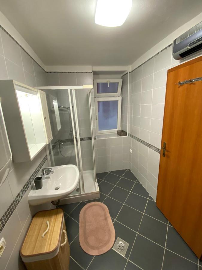 Mora Cantada Apartma Piran