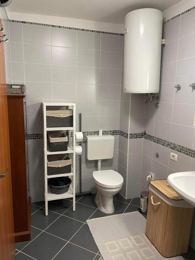 Mora Cantada Apartma