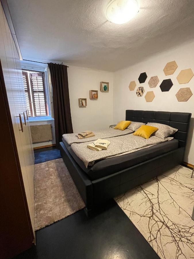 Mora Cantada Apartma Piran